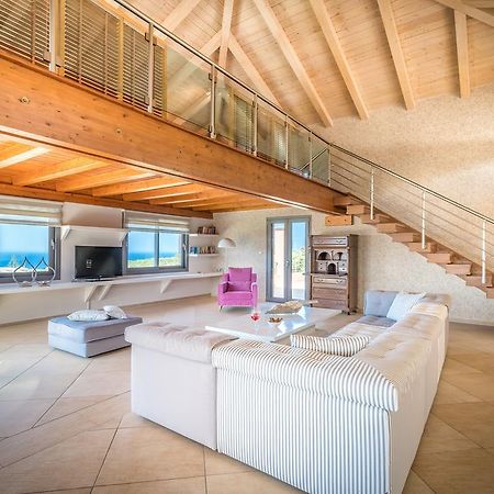 Villa Merovigli - Sea Views & Private Pool, Ideal For Large Groups, By Zantewize Tragaki Exterior photo