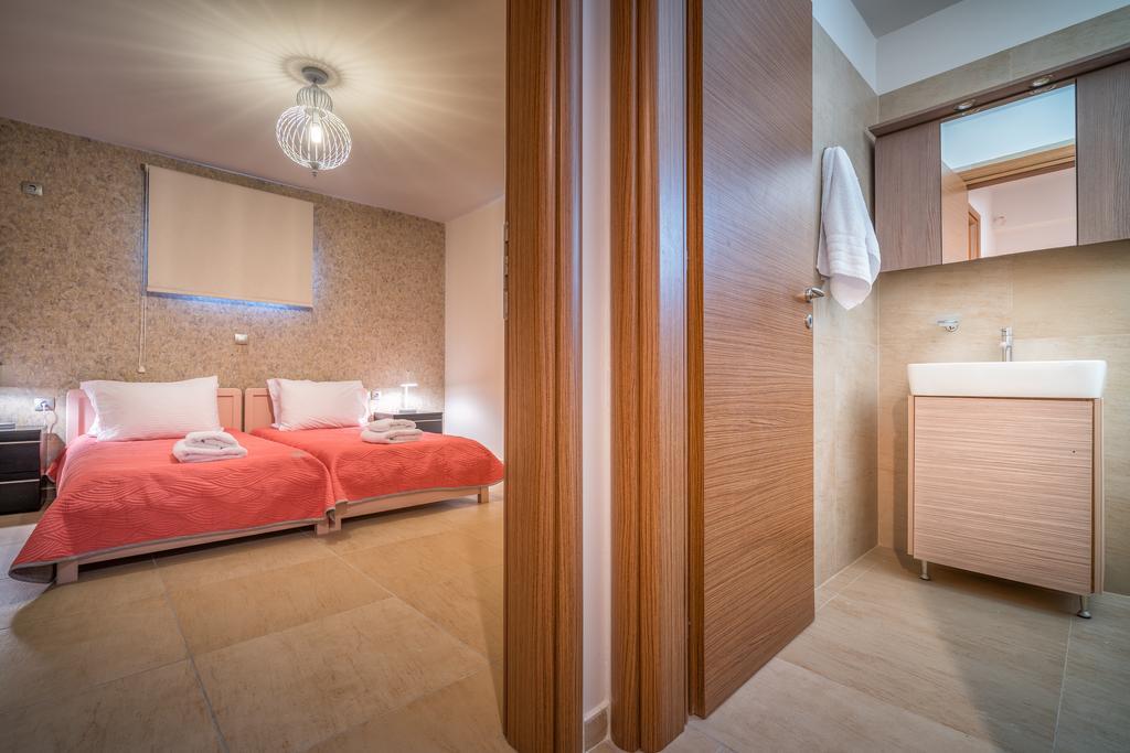Villa Merovigli - Sea Views & Private Pool, Ideal For Large Groups, By Zantewize Tragaki Exterior photo